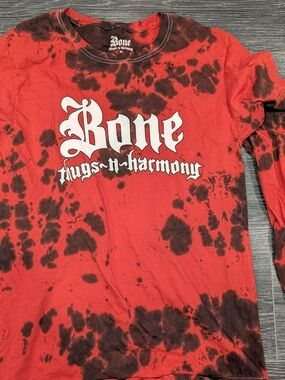 Bone Thugs-N-Harmony Red & Black Tie-Dye Graphic Tee